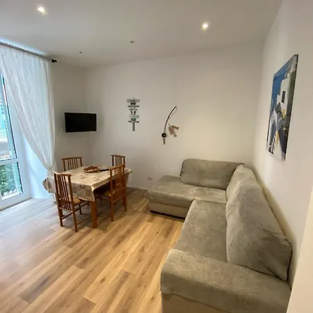 Al Mare Apartmán Savona